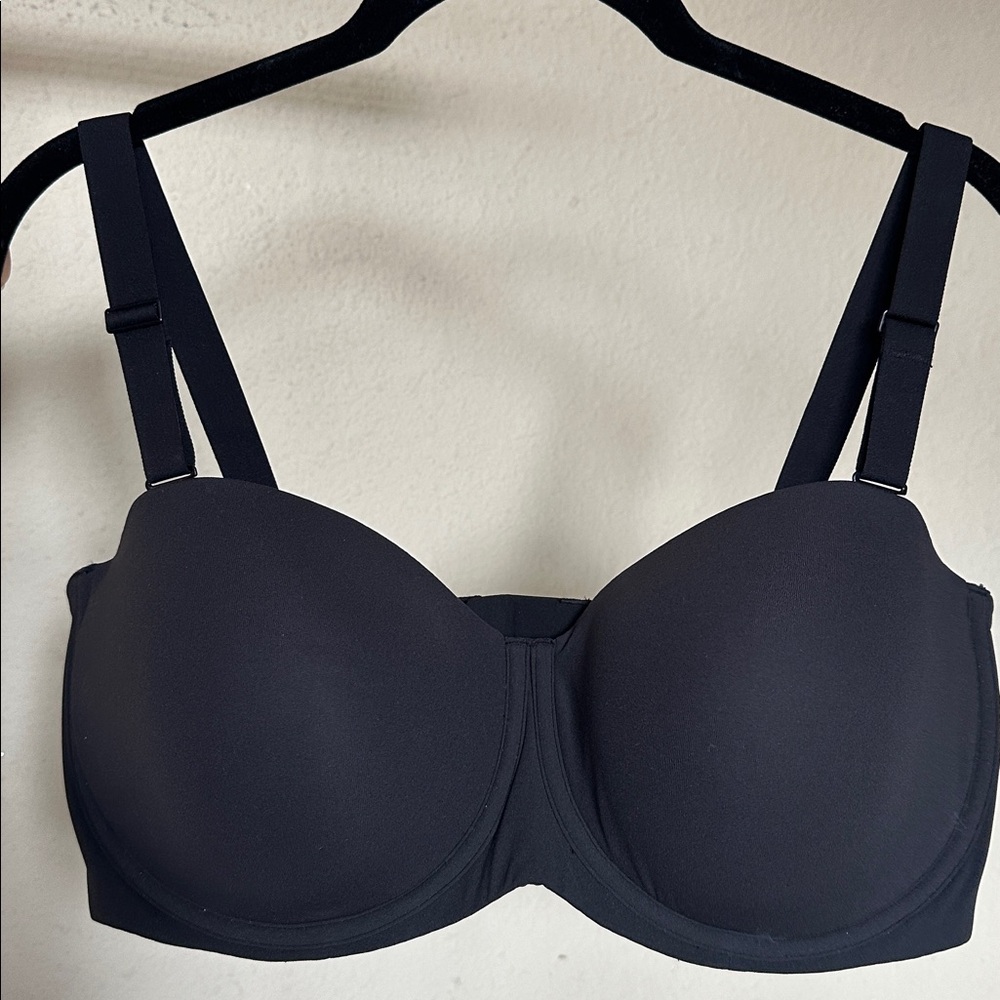 NWOT SKIMS Fits Everybody Strapless Convertible Bra‎ Onyx size 40DD